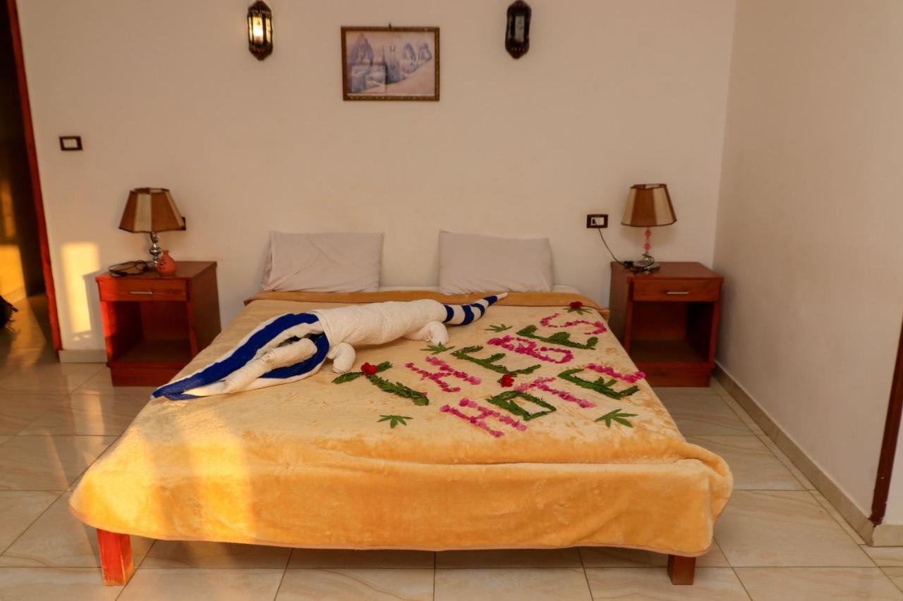 Thebes Hotel Louxor Extérieur photo